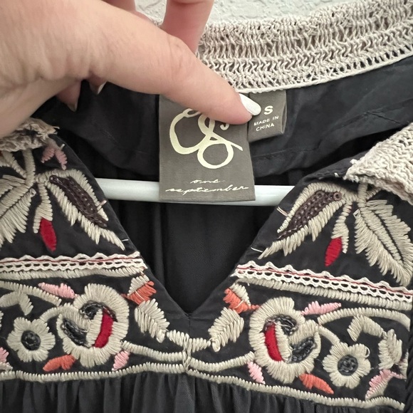 Anthropologie One September Embroidered Top - Picture 2 of 4